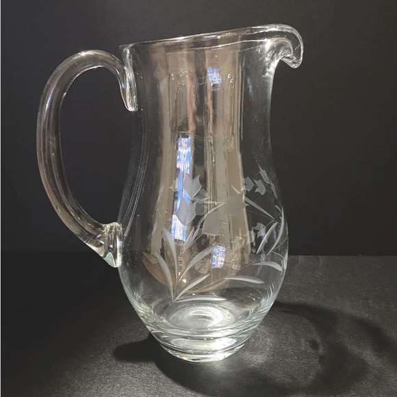 Vintage Colony "Melissa" Crystal Pitcher Mouthblown Handcut 64 oz Capacity - Picture 1 of 6
